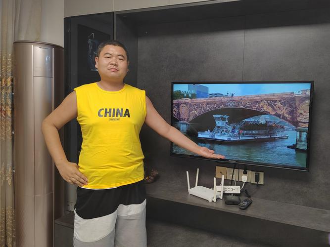 富杨云算