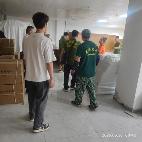 成都双流搬运工500一天包吃住无限流量