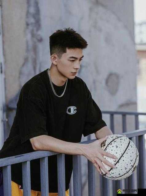 19岁的RAPPER潮水