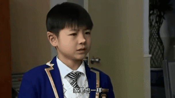 星标精灵蓝多多