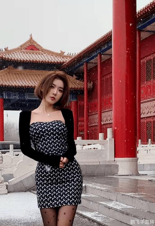 3分25秒聂小雨吃鸡视频