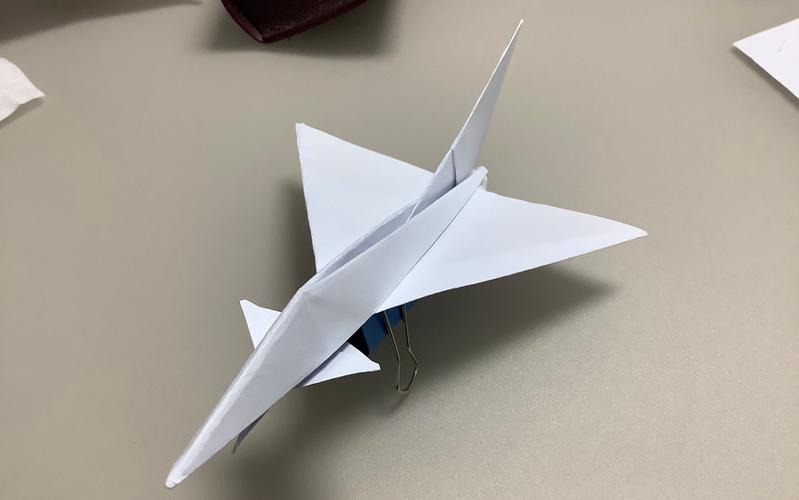 3D纸飞机赚钱版